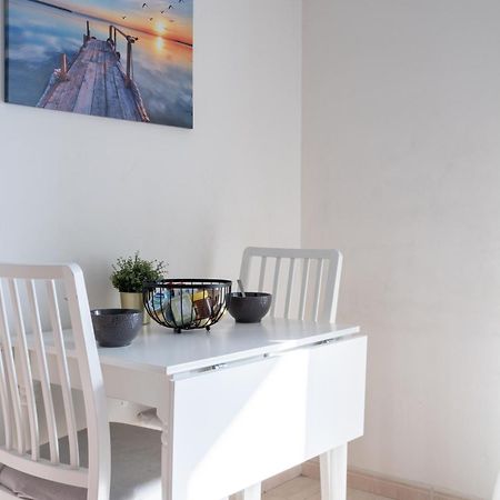 Limnos Gardens Apartment Пафос Екстериор снимка